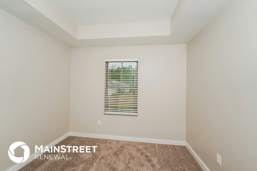 Building Photo - 635 Briar Ridge Cir