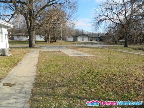 Building Photo - 2 bedroom duplex for Rent