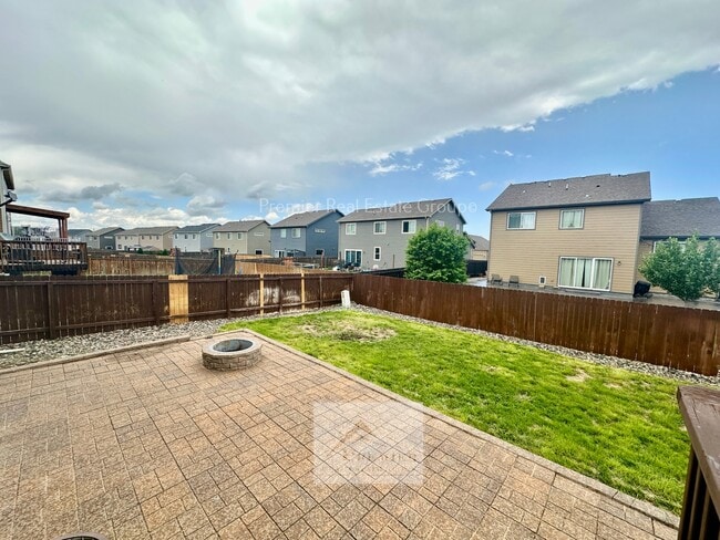 Building Photo - 4873 San Amels Way