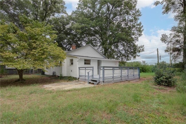 Building Photo - 7985 Midway Rd