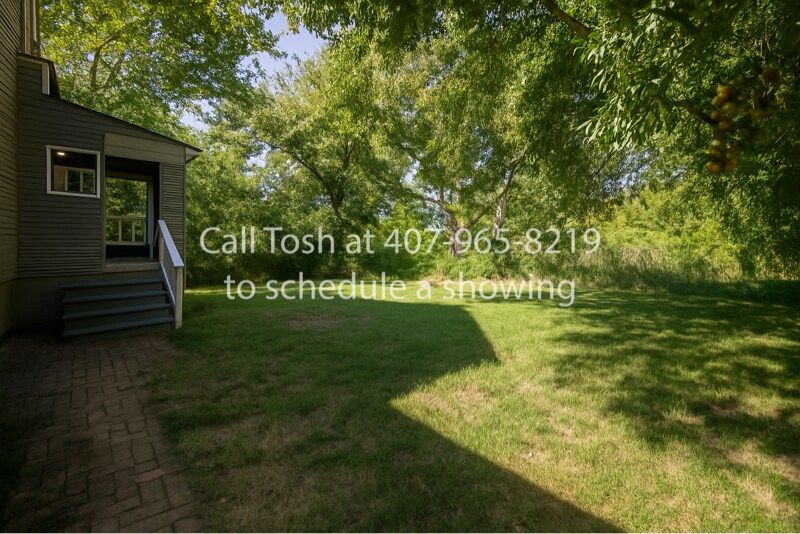 Building Photo - 519 E Evergreen St