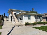 Building Photo - 468