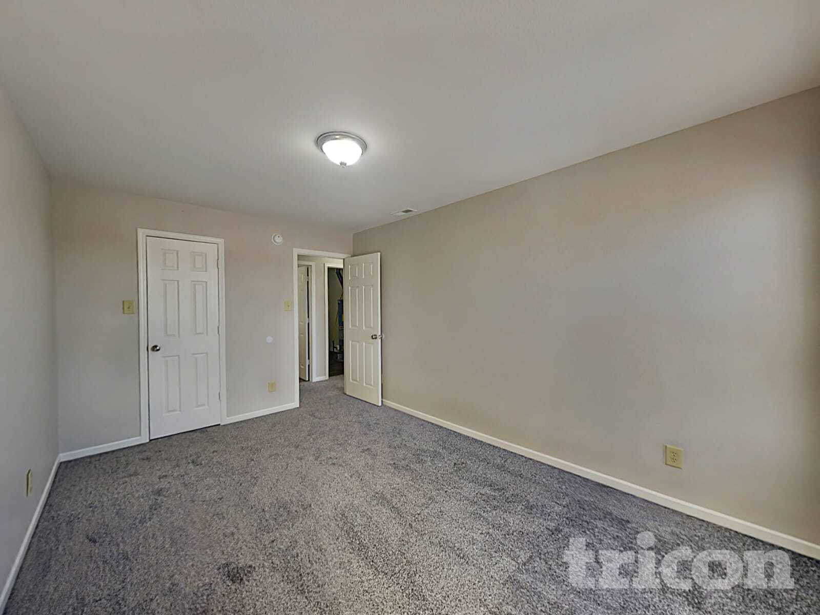 Building Photo - 2609 Woodfield Blvd