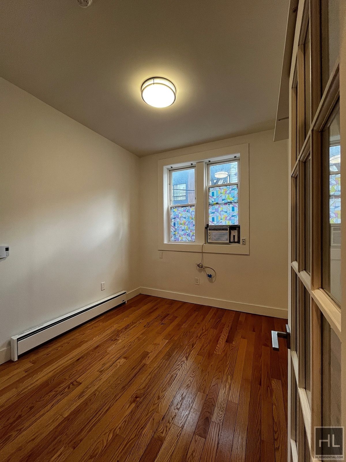 Building Photo - NO FEE / SUMMERFIELD STREET / Spacious 3-Bed 1-Bath / Bushwick and Ridgewood Border