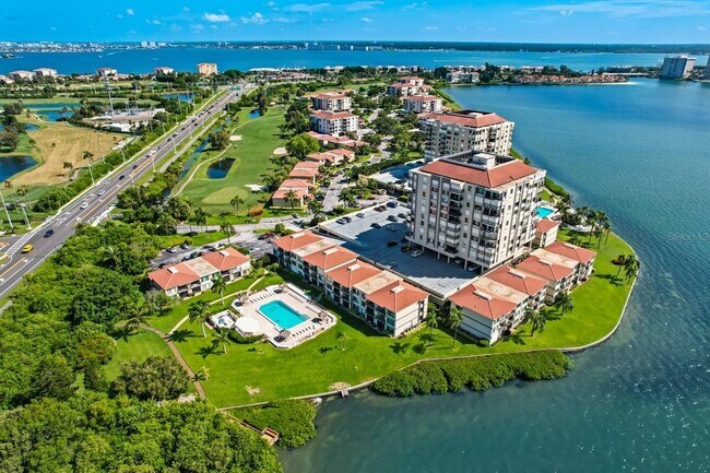 Building Photo - 6372 Palma Del Mar Blvd S
