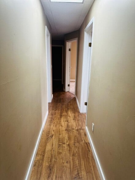 Building Photo - 15 Van Patten St