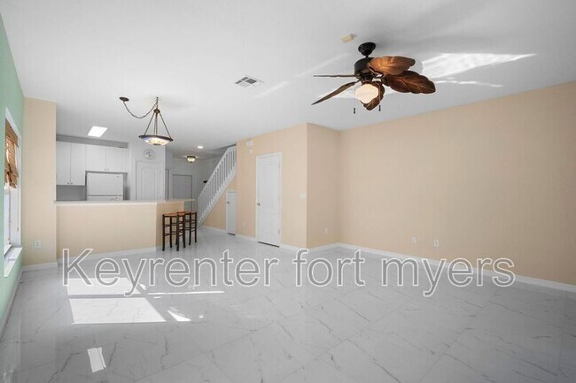 Building Photo - 8535 Athena Ct