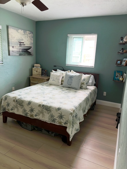 Building Photo - 262 43rd Ave NE