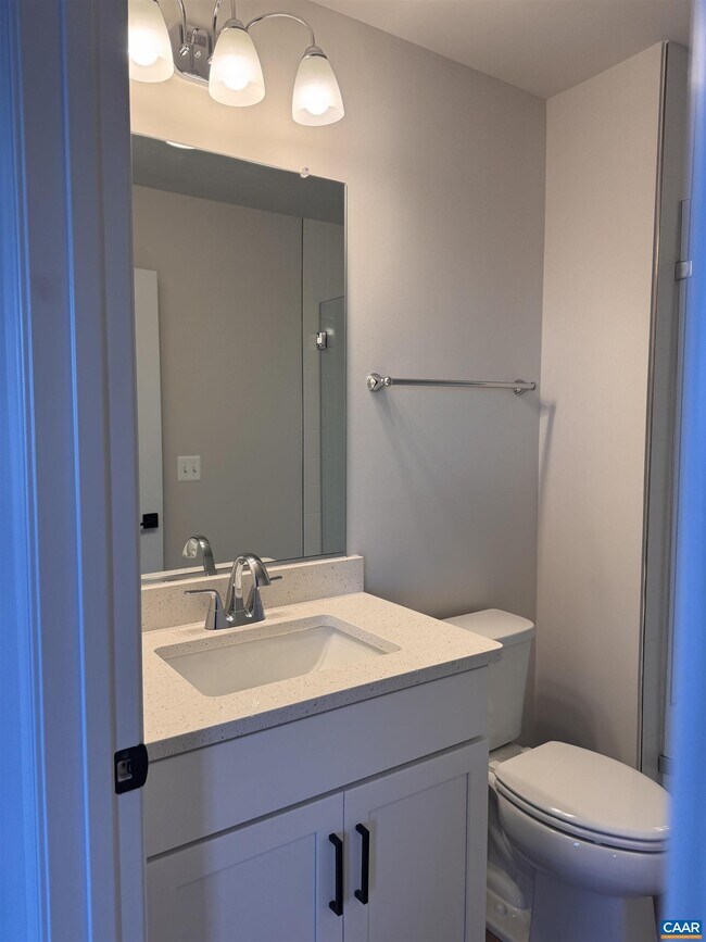 Building Photo - 2225 Woodburn Rd