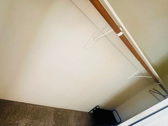 Building Photo - Affordable Comfort in 55+ Guard-Gated Comm...