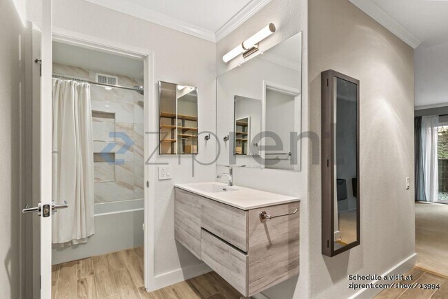 Building Photo - 3335 Brittan Ave