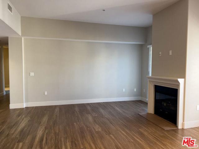 Building Photo - 1041 Glendon Ave