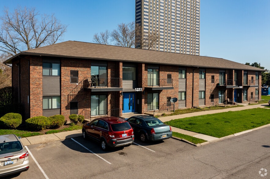 Lafayette Park Place Detroit, MI 1387 E Larned St Detroit MI 48207
