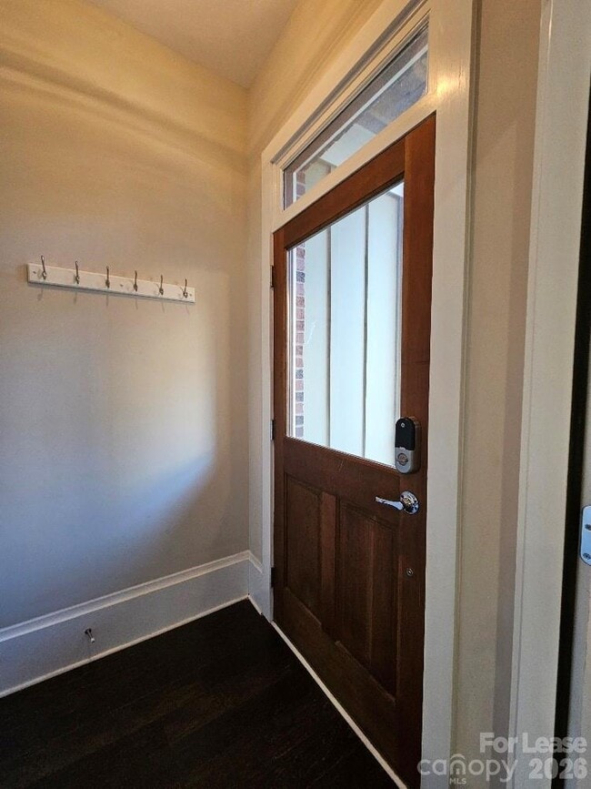 Building Photo - 1202 Macomb Pl