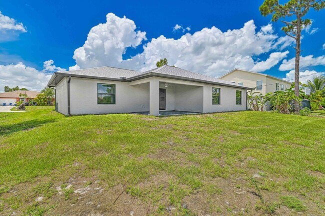 Building Photo - ** 4 Bed / 2 Bath New Construction Home in...