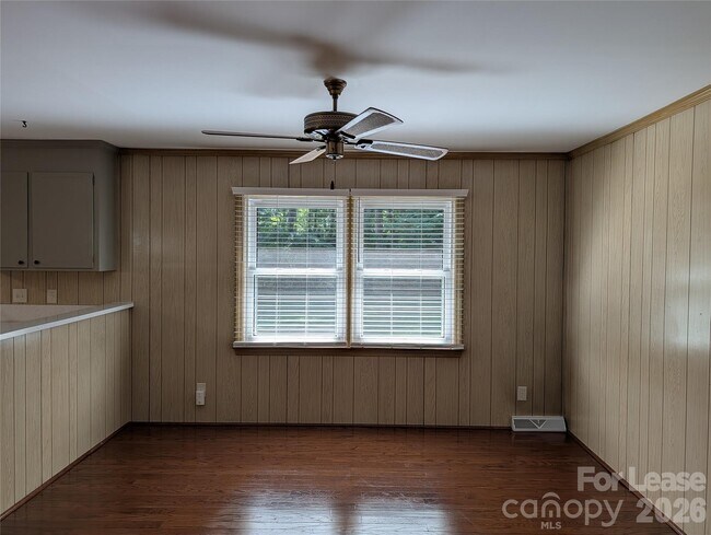 Building Photo - 103 Abingdon Cir