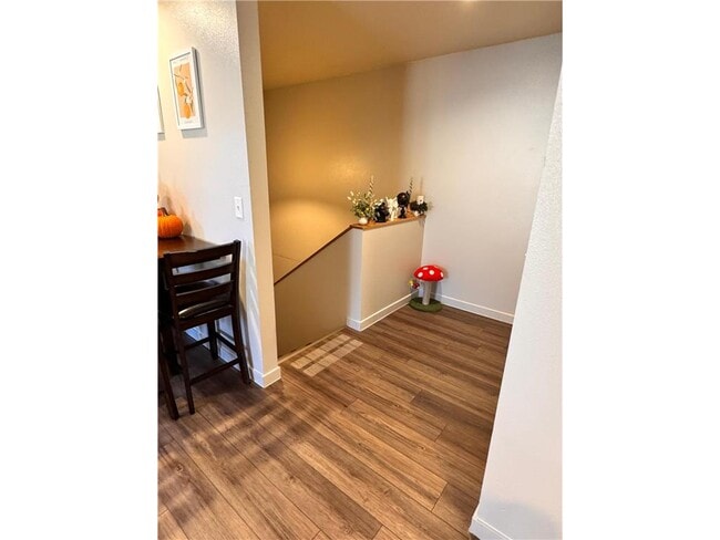 Building Photo - 810 16th St S