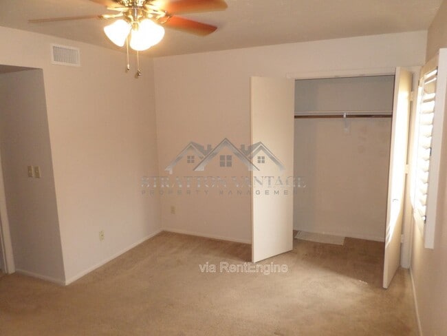 Building Photo - 6602 E Juniper Ave