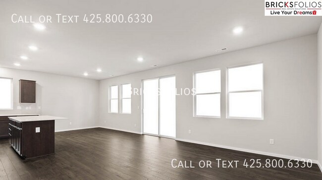 Building Photo - 18726 Lipoma Pl E