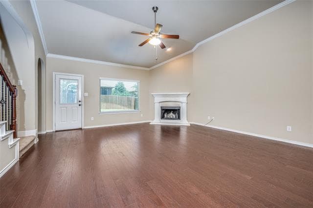 Building Photo - 5901 Longmont Dr