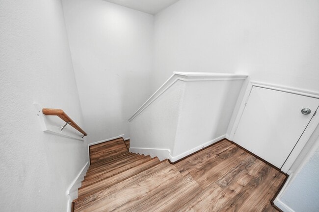 Building Photo - 1601 Bel Riposo Ln