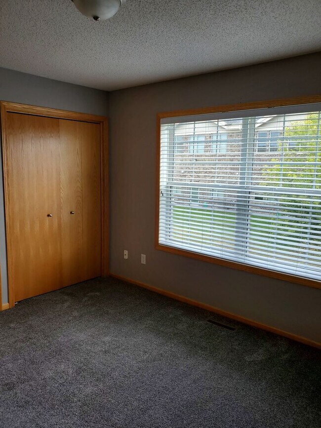 Interior Photo - Portage Townhomes