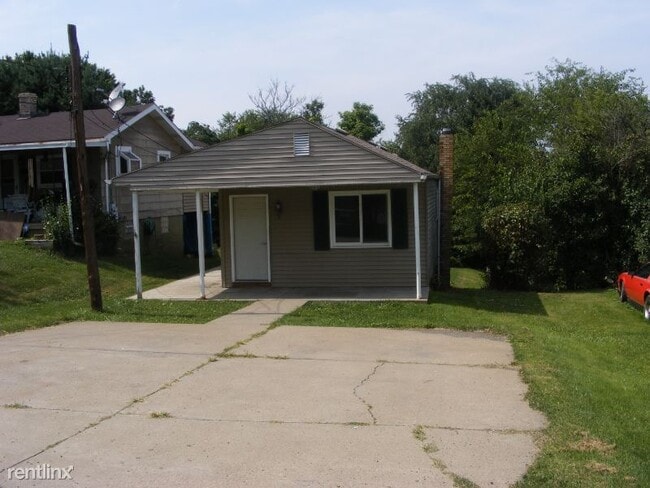Primary Photo - 3 br, 1.5 bath House - 1651 Old Brodhead Road