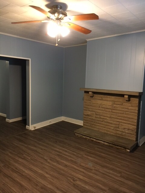 Living room - 38 Greeley St