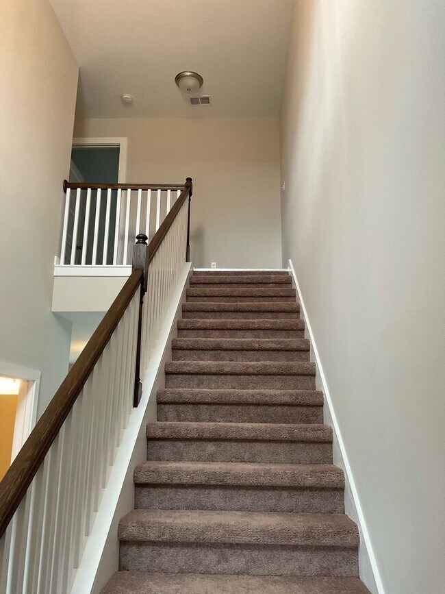 Building Photo - Home for Rent in Clanton, AL! Available to View Now!!!