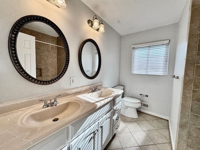 Building Photo - Available NOW! Lakefront 4 Bedroom/2 Bath Home, Pet-Friendly, Fenced Yard, Great School Zones!