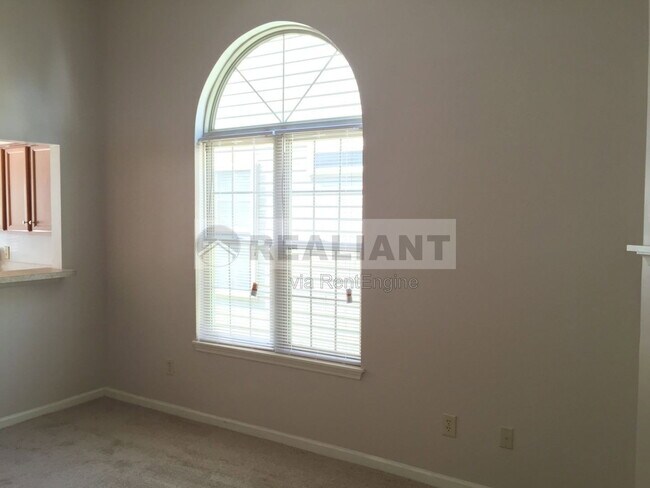 Building Photo - 1217 Morning Side Dr
