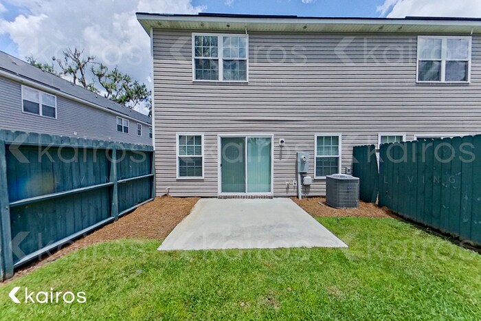 Building Photo - 815 Ferguson Ln