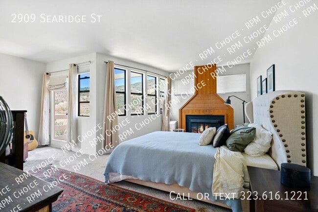 Building Photo - 2909 Searidge St
