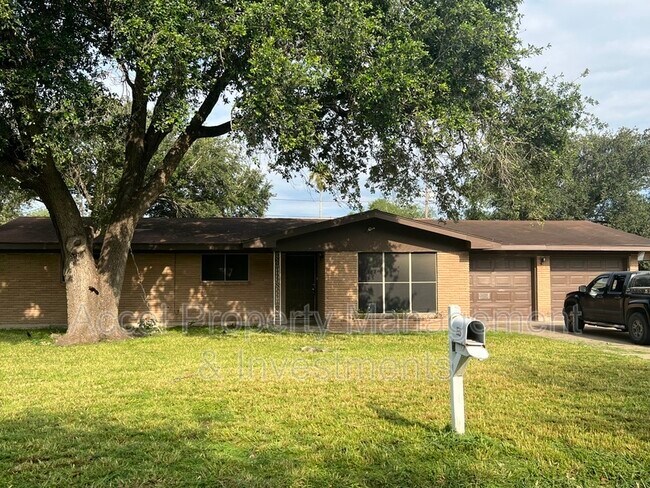 Primary Photo - 1515 S 15th Ave