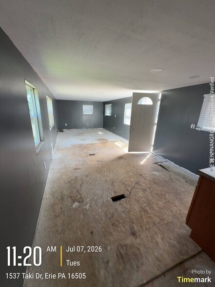 Building Photo - 2971 W 12th St