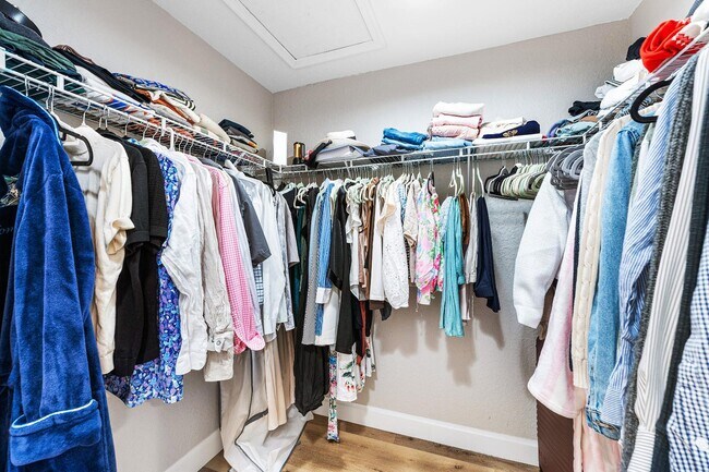 Building Photo - 681 Garden Cress Trail