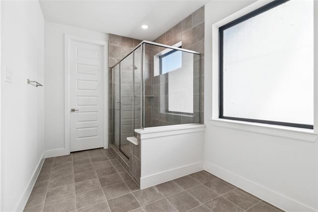 Building Photo - 714 Resort Dr