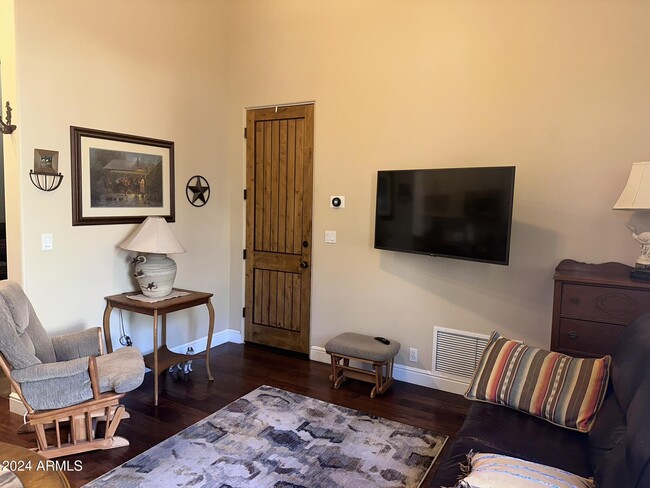 Building Photo - 15835 N Eagles Nest Dr