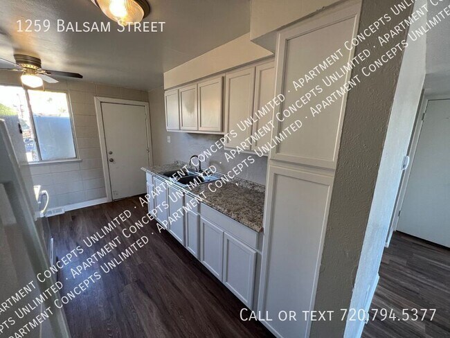 Building Photo - 1259 Balsam St