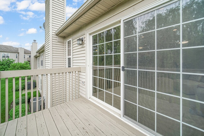 Building Photo - 2623 Cobblestone Dr