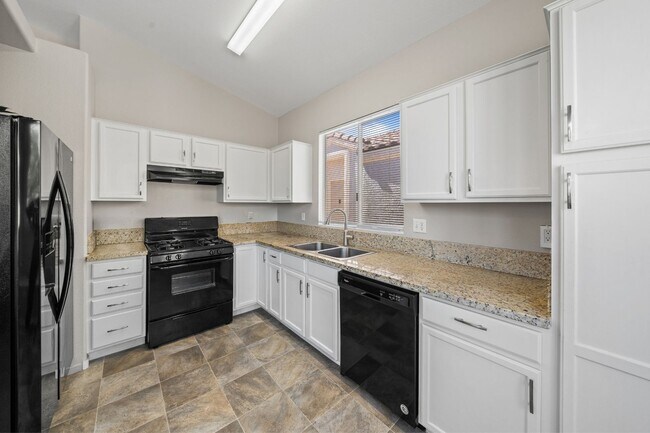 Building Photo - Fully Furnished Single Story Near Silverado Ranch