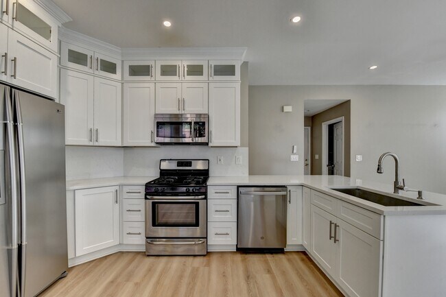 Building Photo - 12270 Osprey Dr