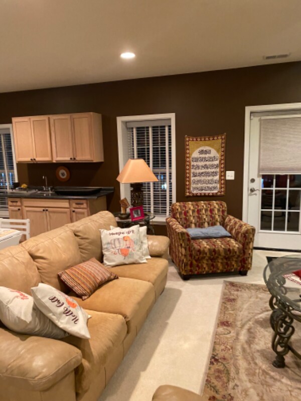 Building Photo - 38 Palisades Dr