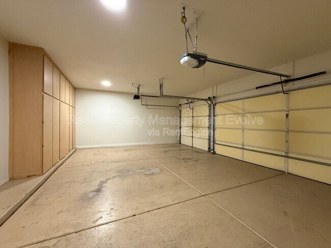 Building Photo - 20858 N 90th Ave