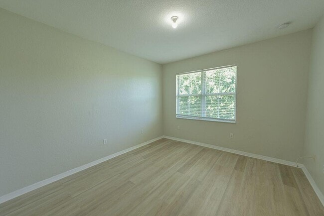 Building Photo - 297 Lake Monterey Cir