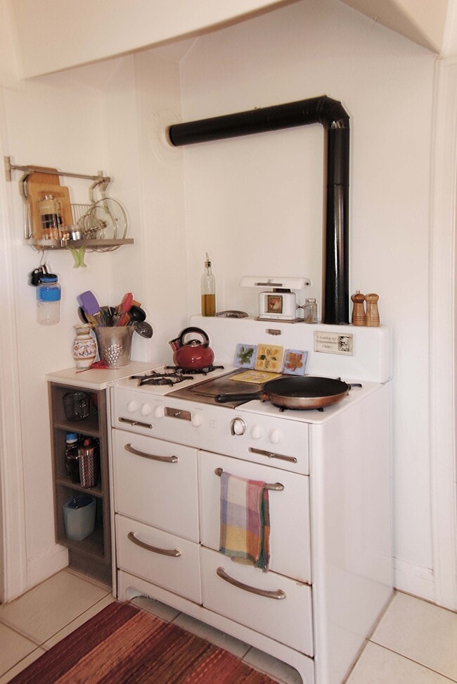 Building Photo - 534 Fairbanks Ave