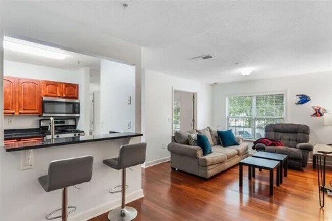 Building Photo - Orlando - 3 Bedrooms, 2 Bathrooms – $1,795.00