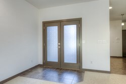 Building Photo - 1428 S Quincy Ave