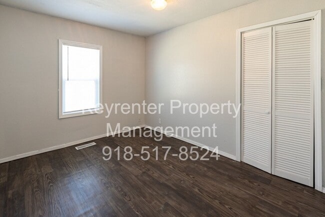 Building Photo - 3 BED/ 1 BATH IN UP AND COMING NEIGHBORHOOD