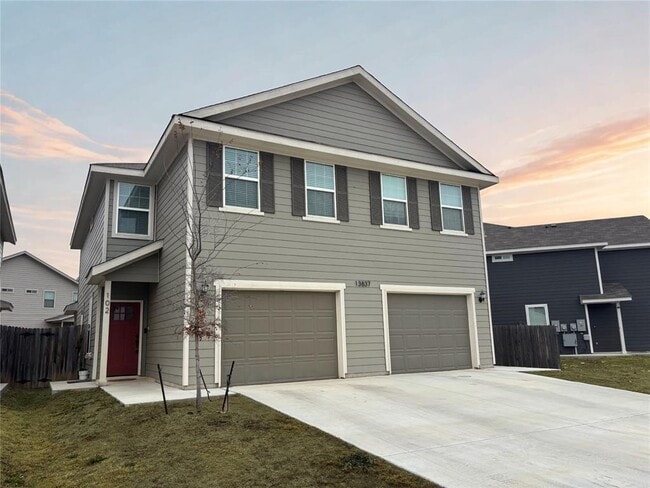 Building Photo - 13837 Enzo Gate